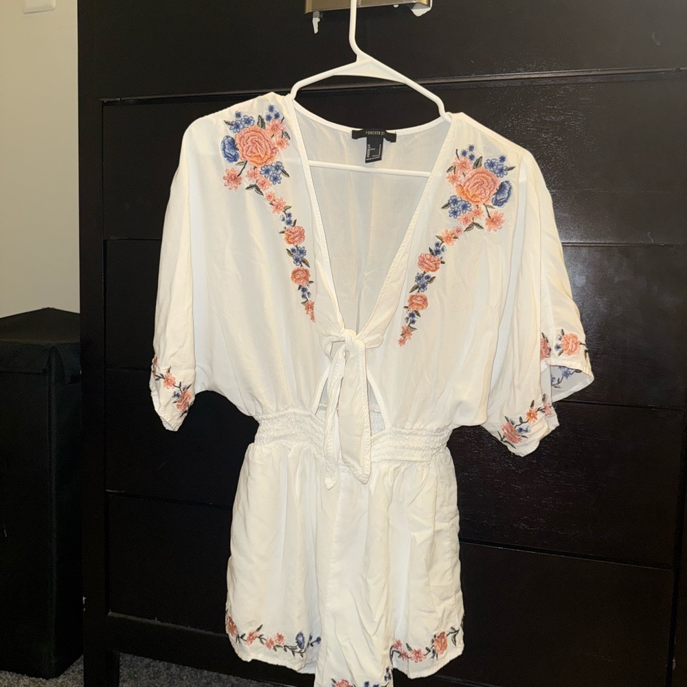 Forever 21 White Floral Embroidered Romper